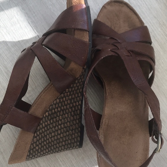 Wedges - Picture 6 of 8